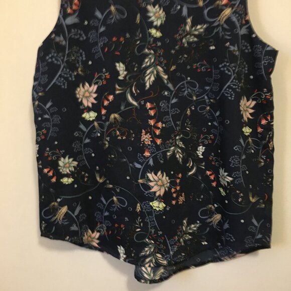 Vero Moda Floral Print Keyhole Sleeveless Blouse - Picture 7 of 14